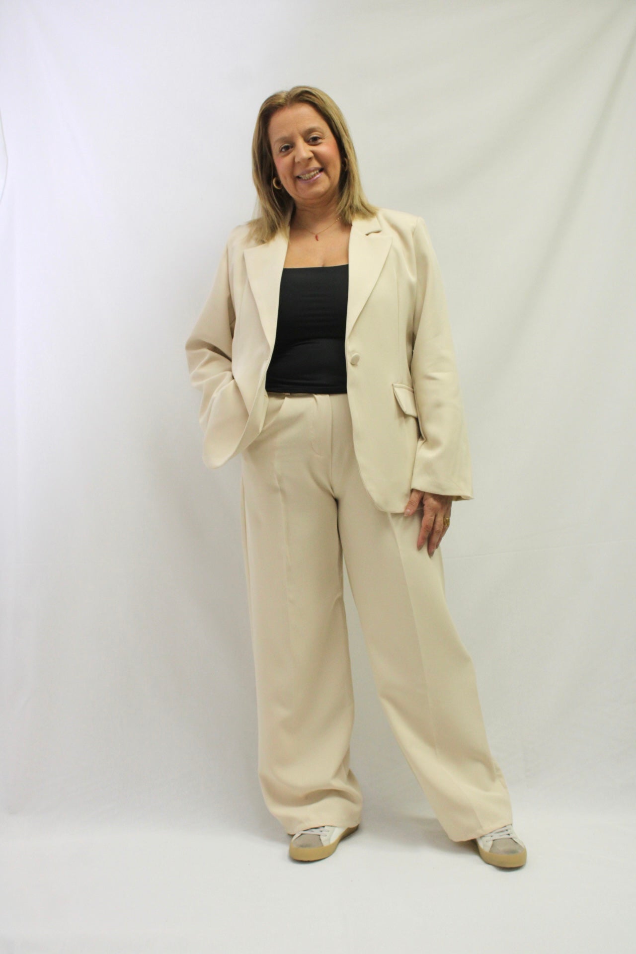 Conjunto de Blazer e Calça de Fato