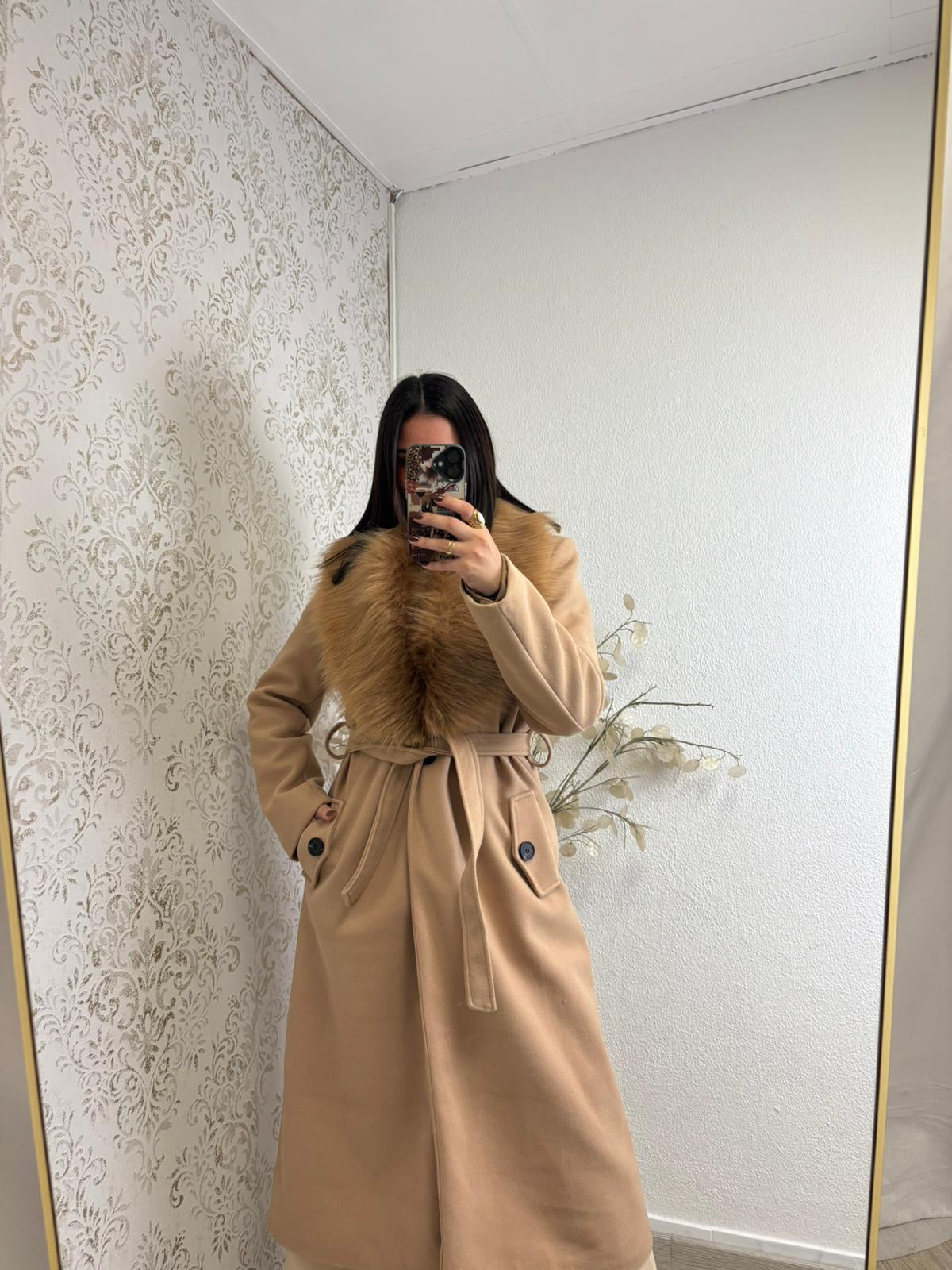 Sobretudo de fazenda com pelo removível