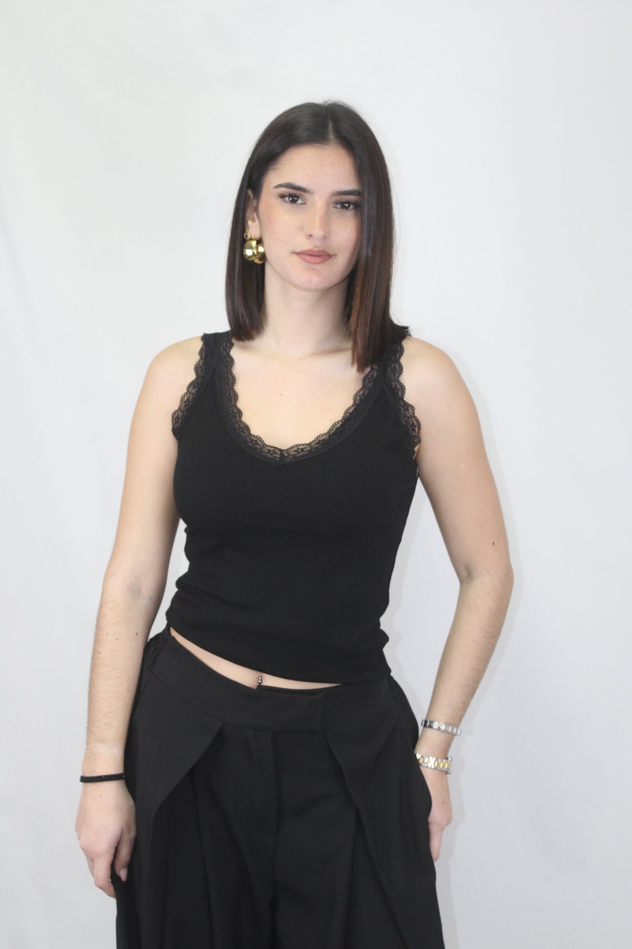 Top com Detalhe em Renda