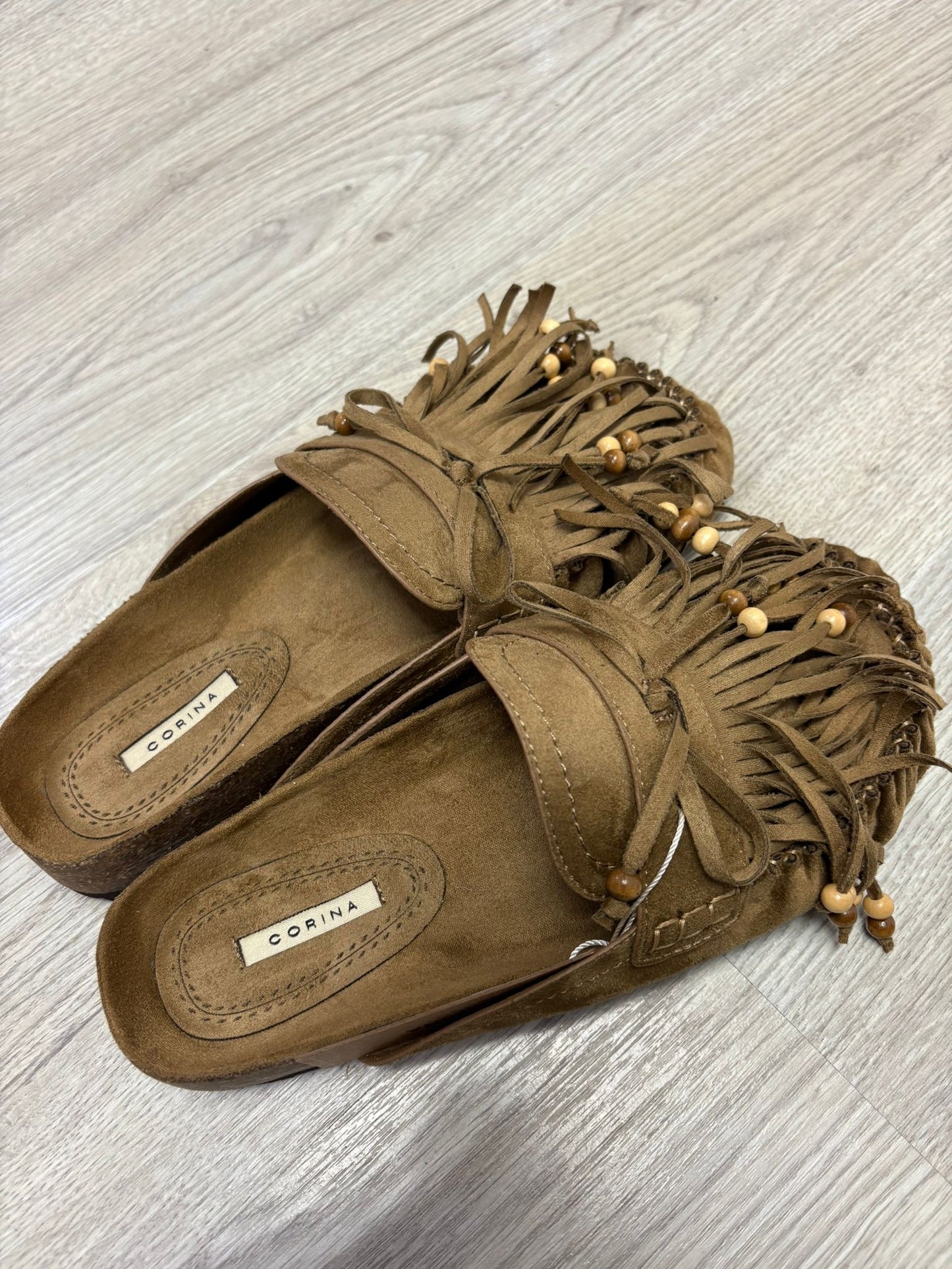 Socas Camel Corina