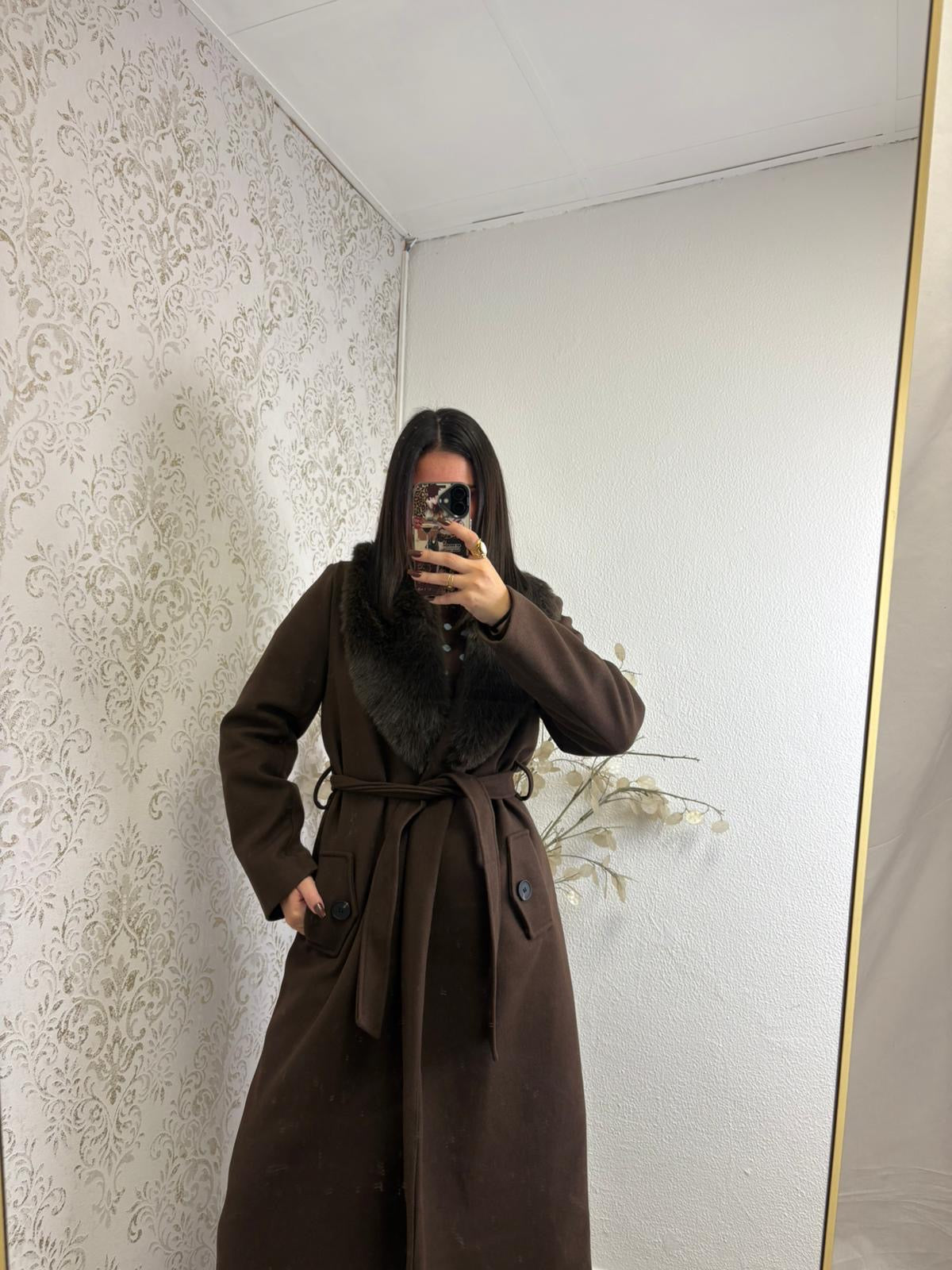 Sobretudo de fazenda com pelo removível