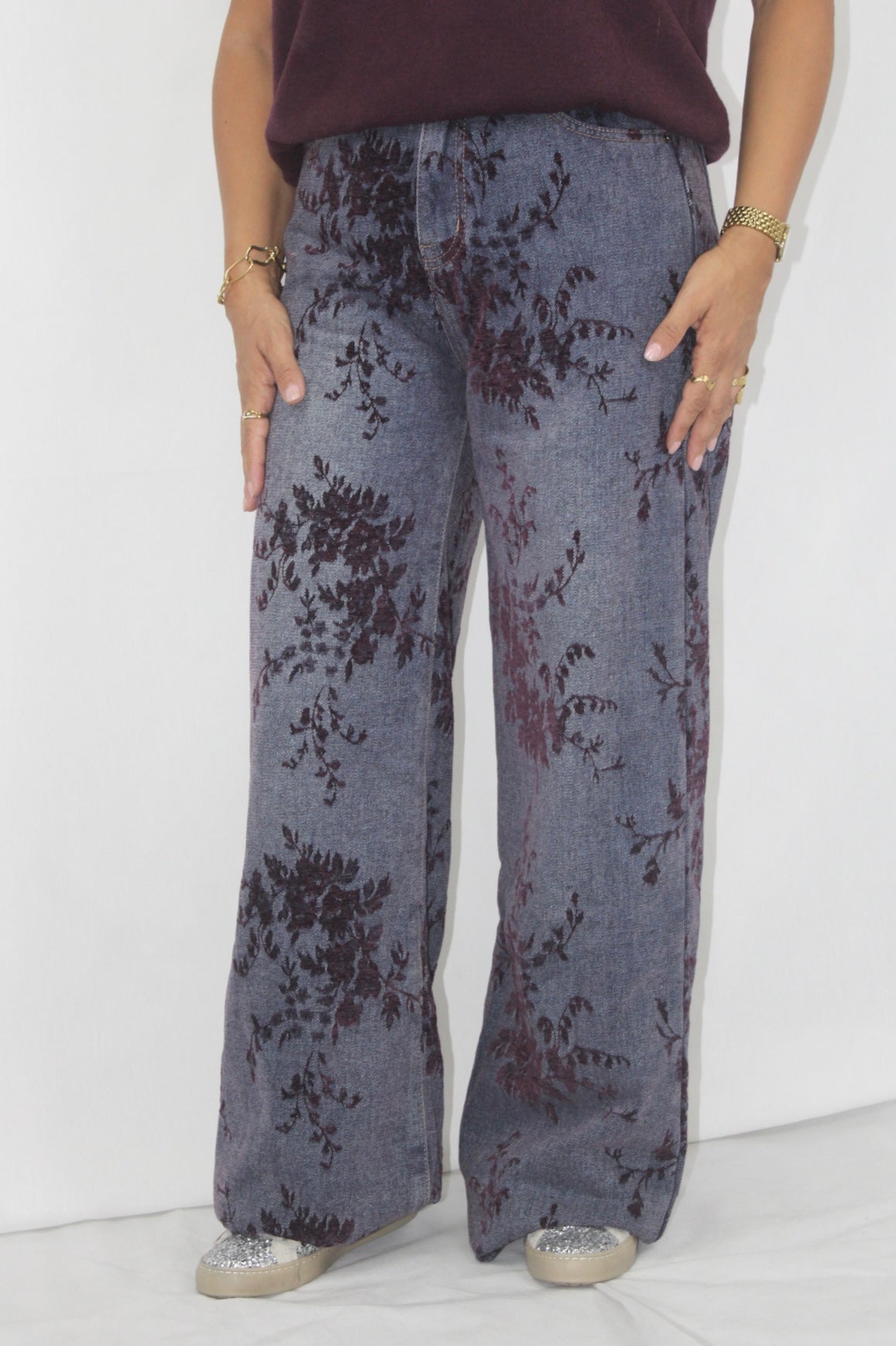 Calça com Relevo em Veludo