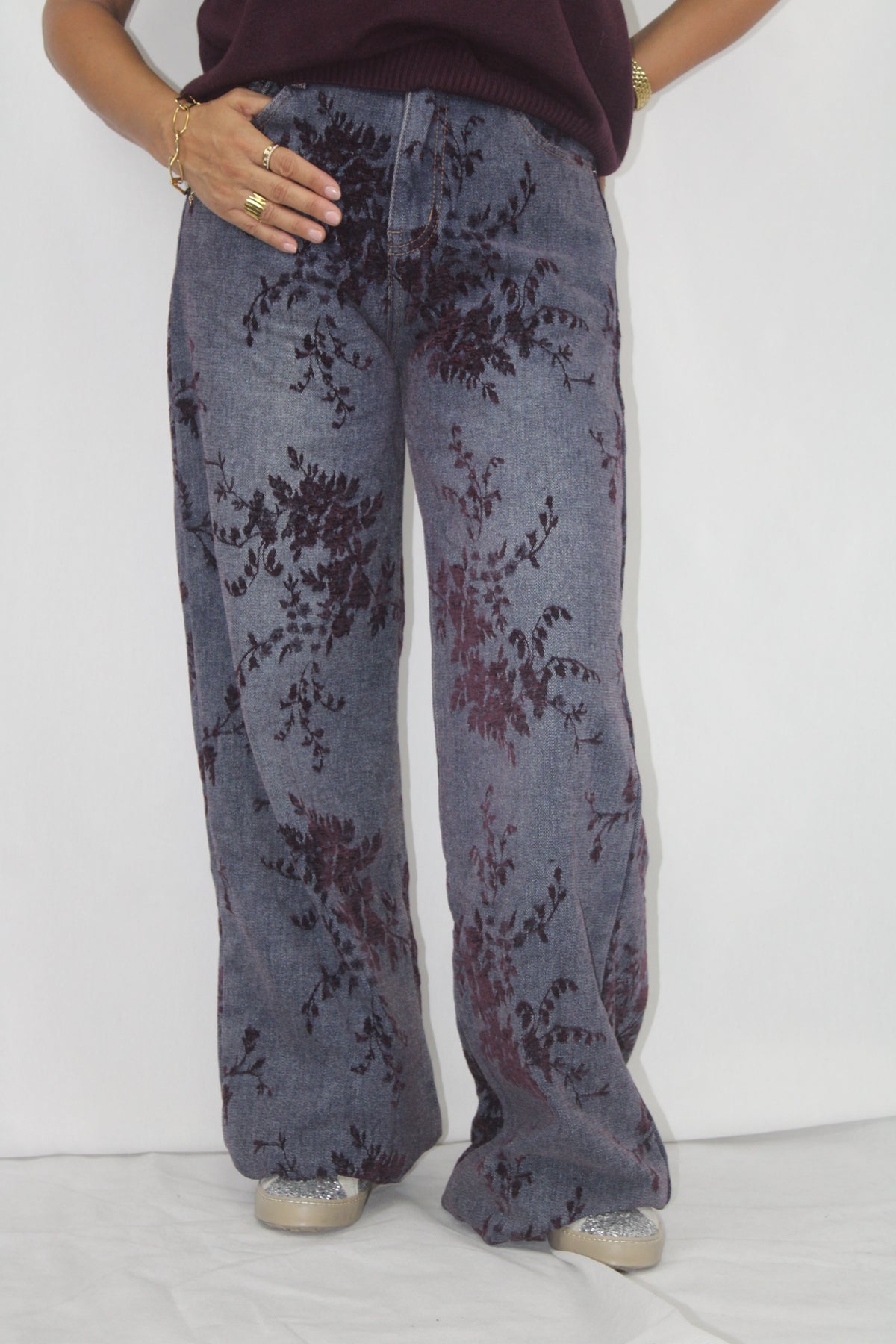 Calça com Relevo em Veludo