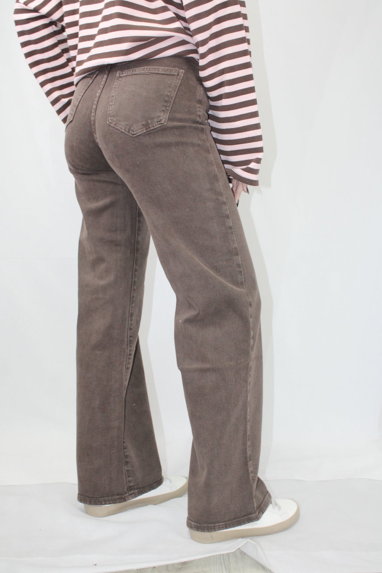 Calças WideLeg em Castanho