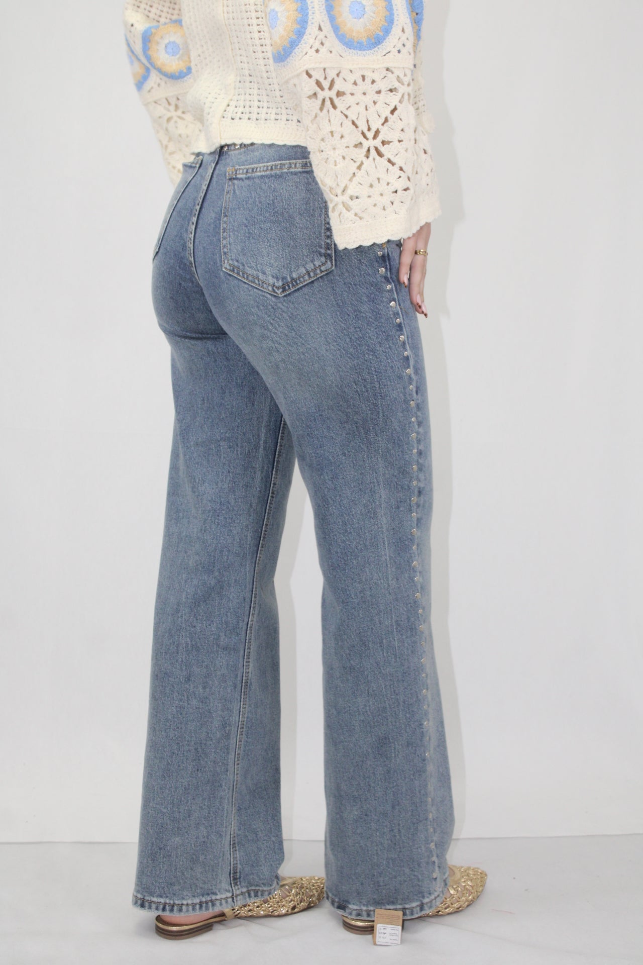 Calças WideLeg com Tachas