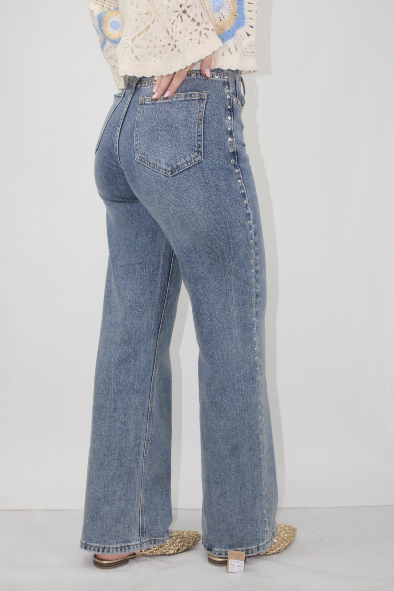 Calças WideLeg com Tachas
