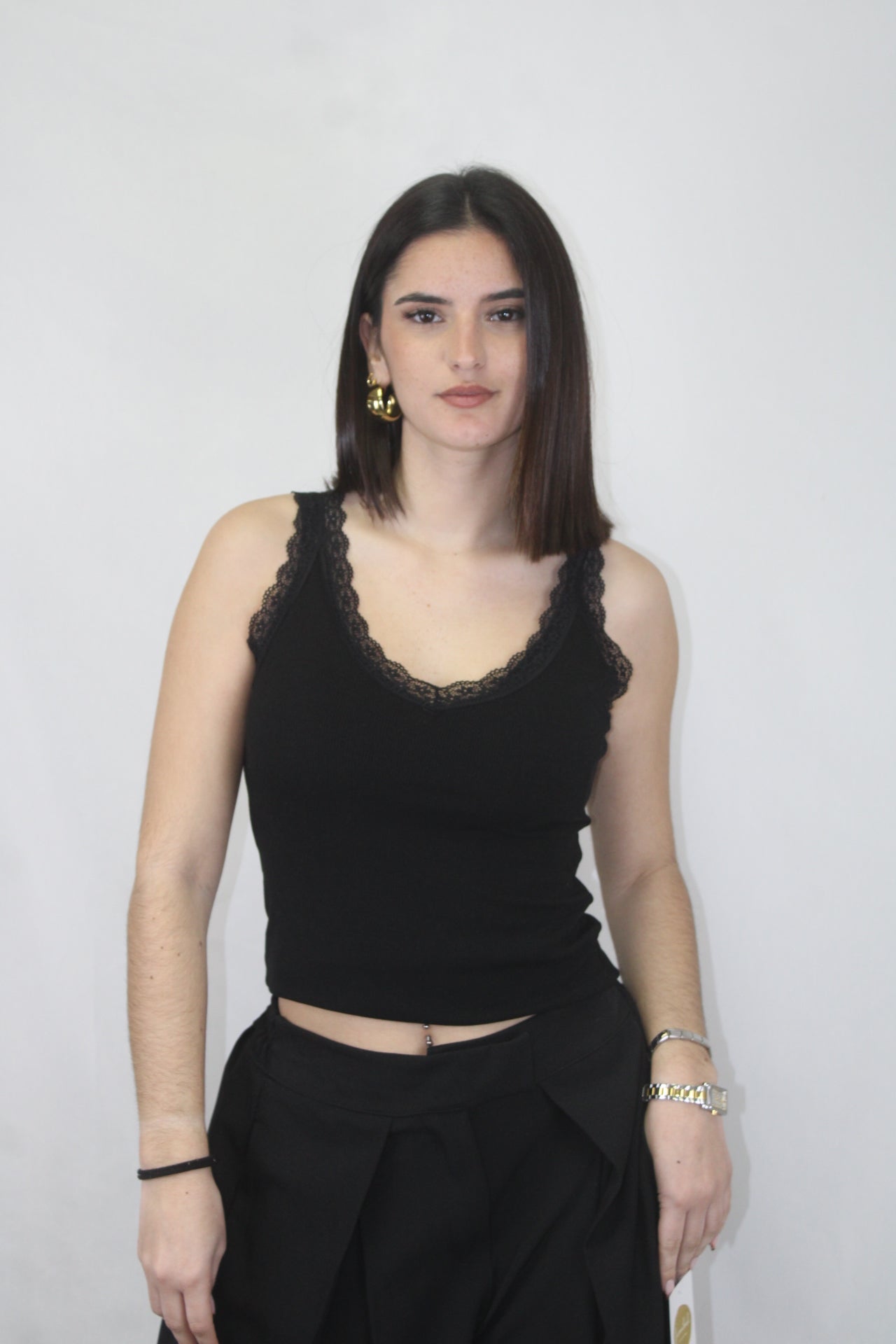 Top com Detalhe em Renda