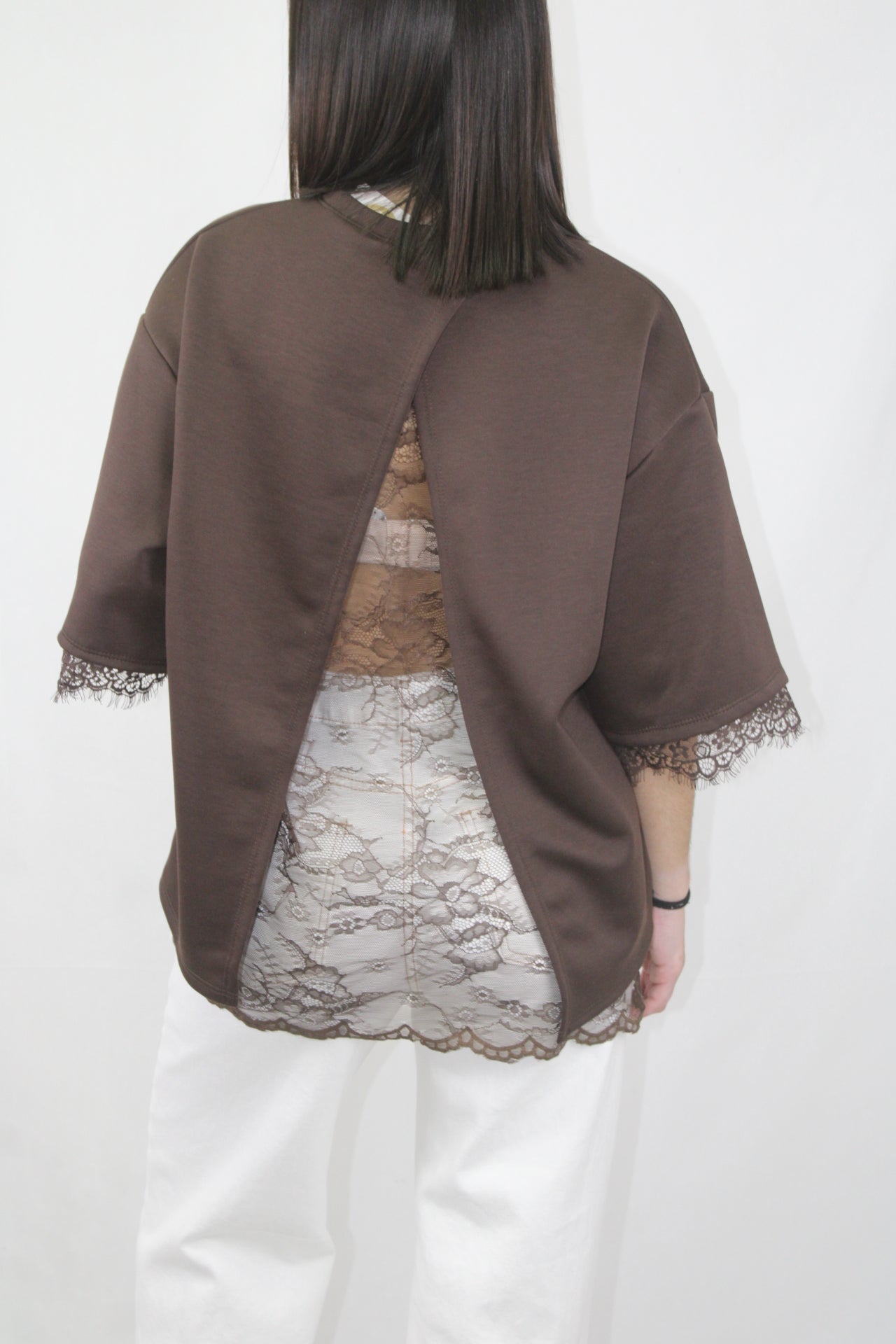 Tshirt Oversized com Detalhe em Renda