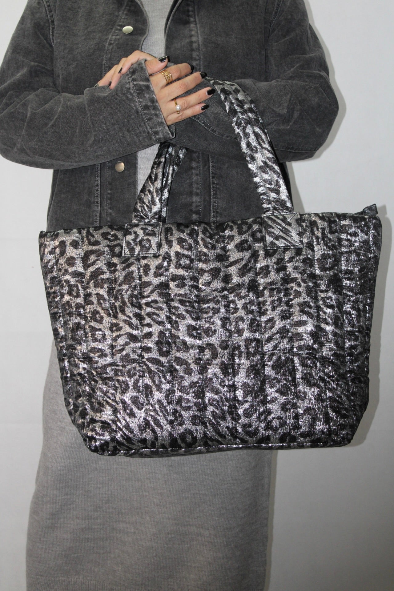 Mala shopper grande com estampa animal print