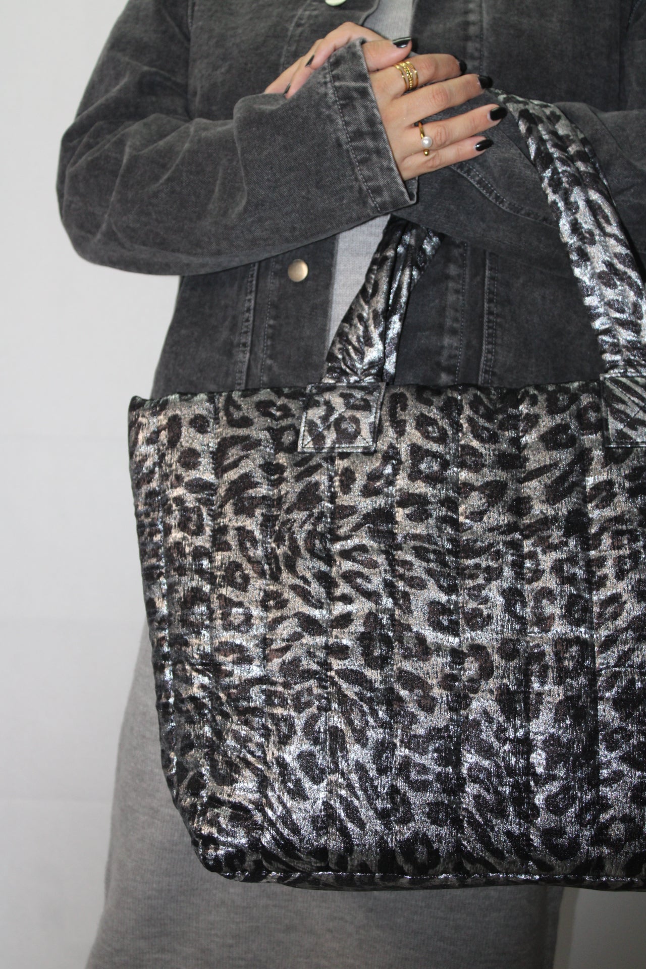 Mala shopper grande com estampa animal print