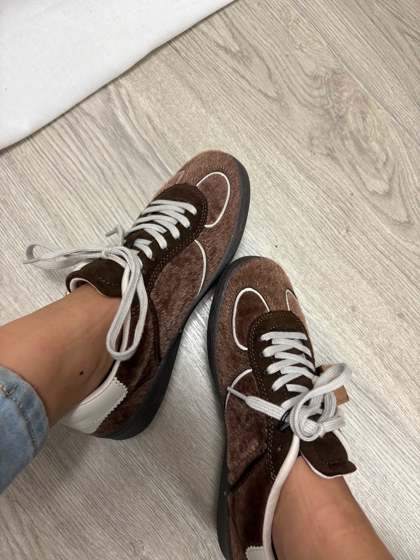 Ténis Corina de Pelo