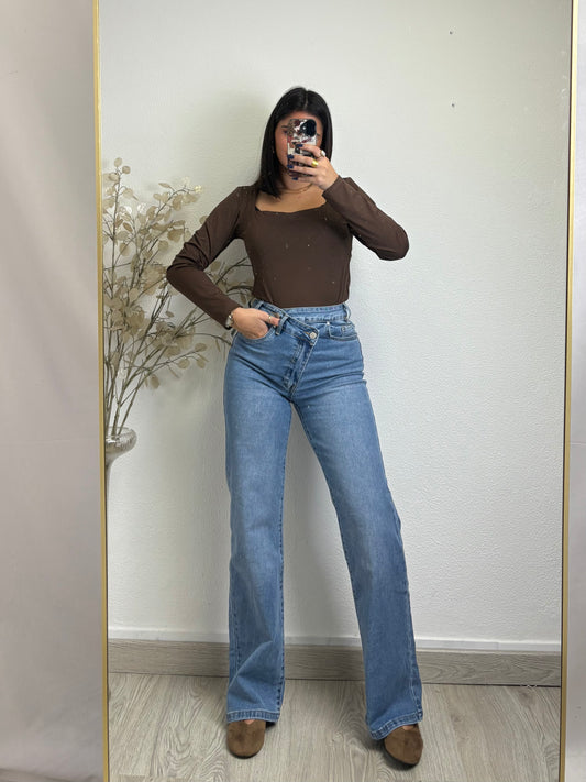 Calças de Ganga com Botão Cruzado