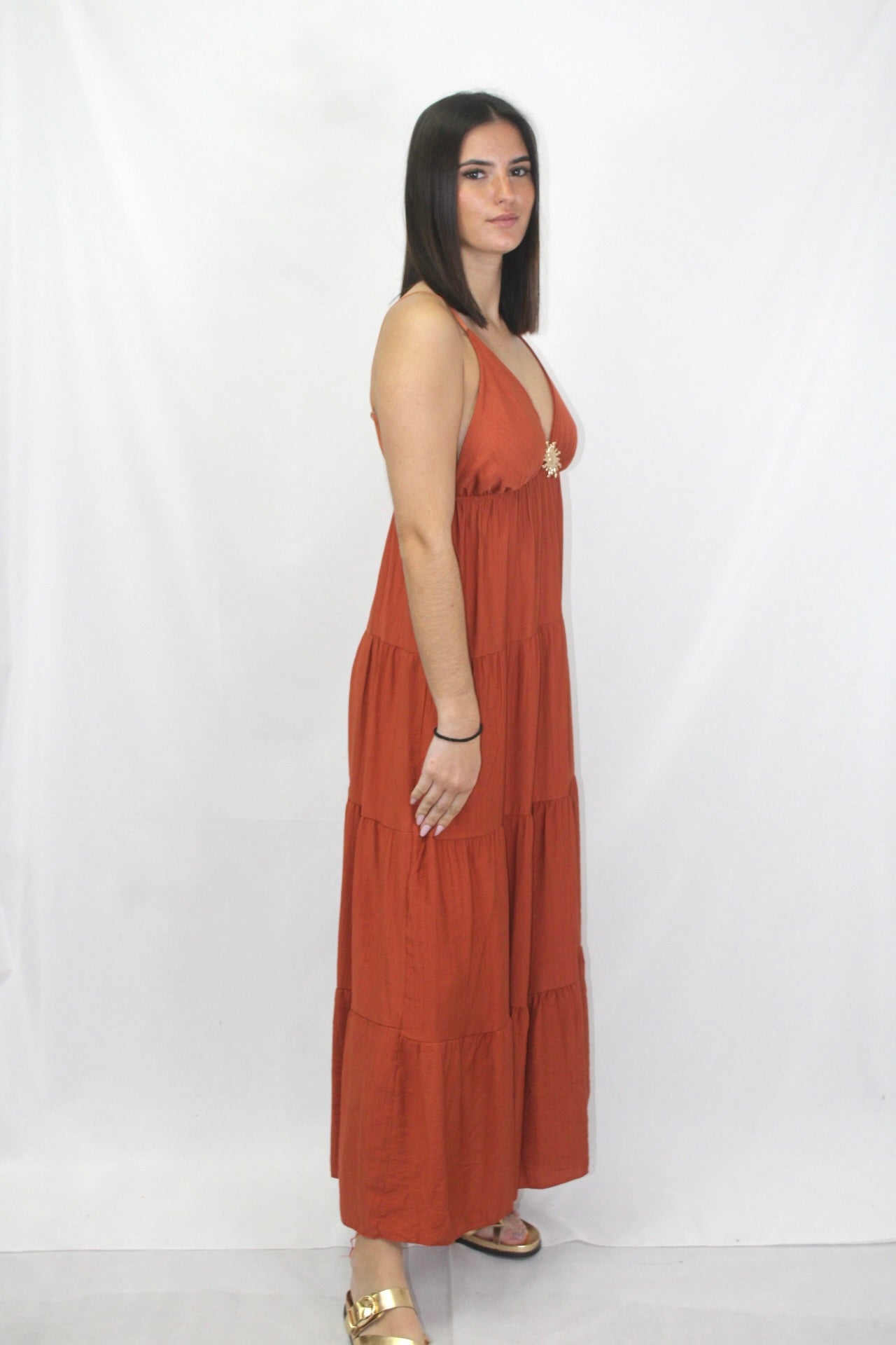 Vestido Fluído com Pregadeira