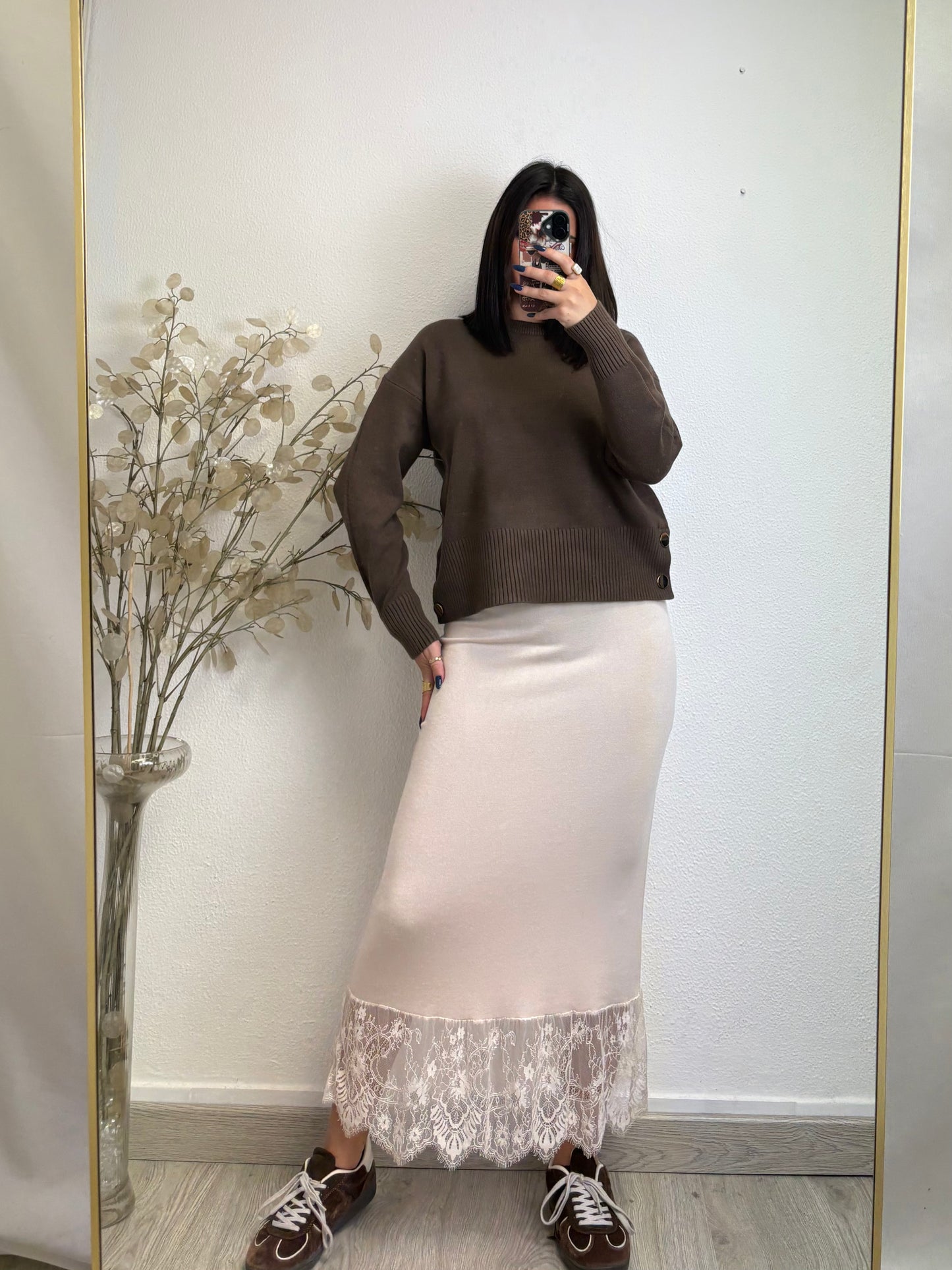 Saia de Malha com Renda