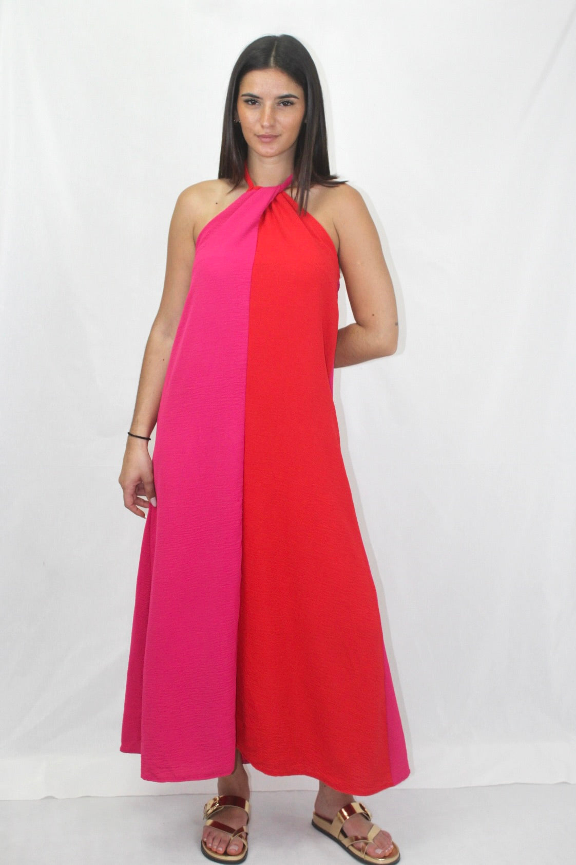 Vestido de Atar ao Pescoço
