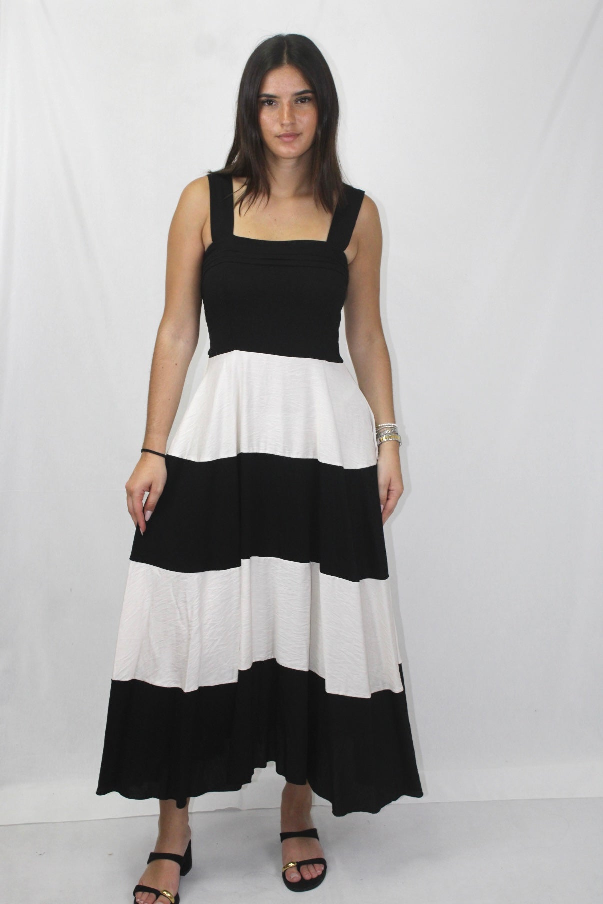 Vestido Riscas