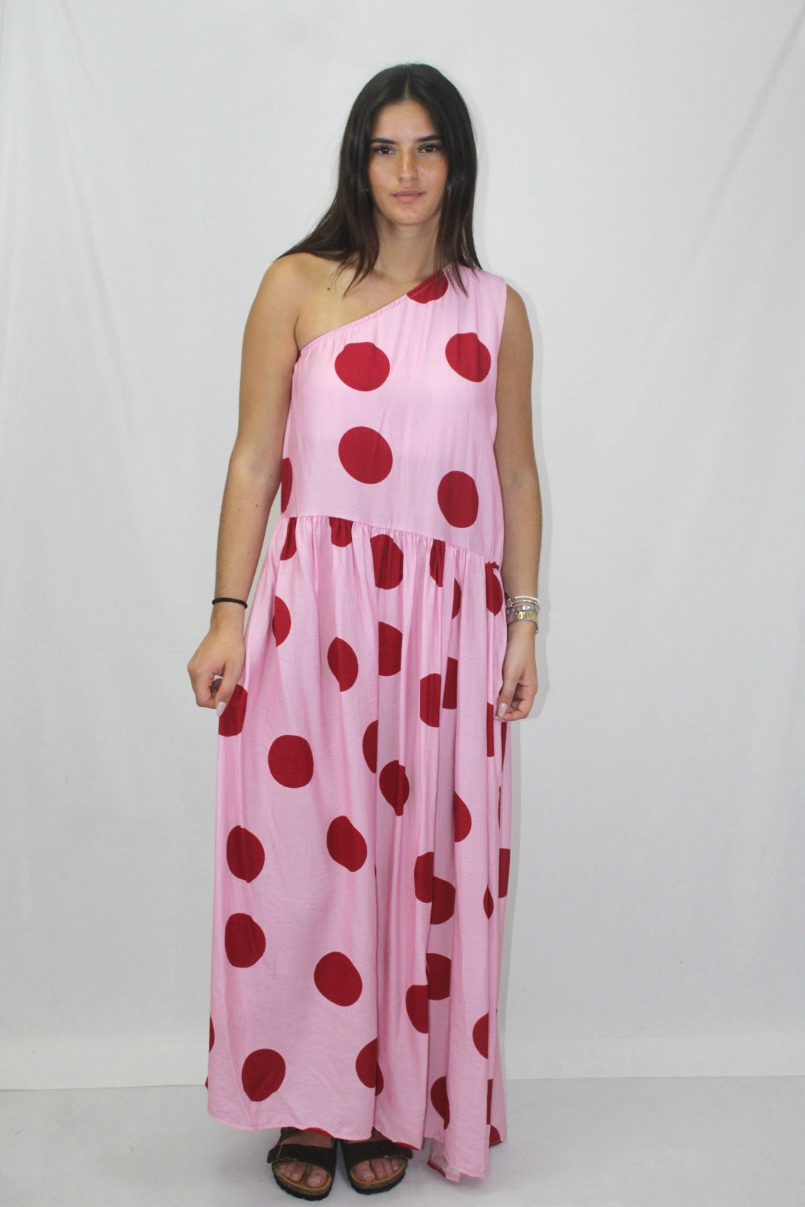 Vestido Polka Dot com Ombro Descoberto