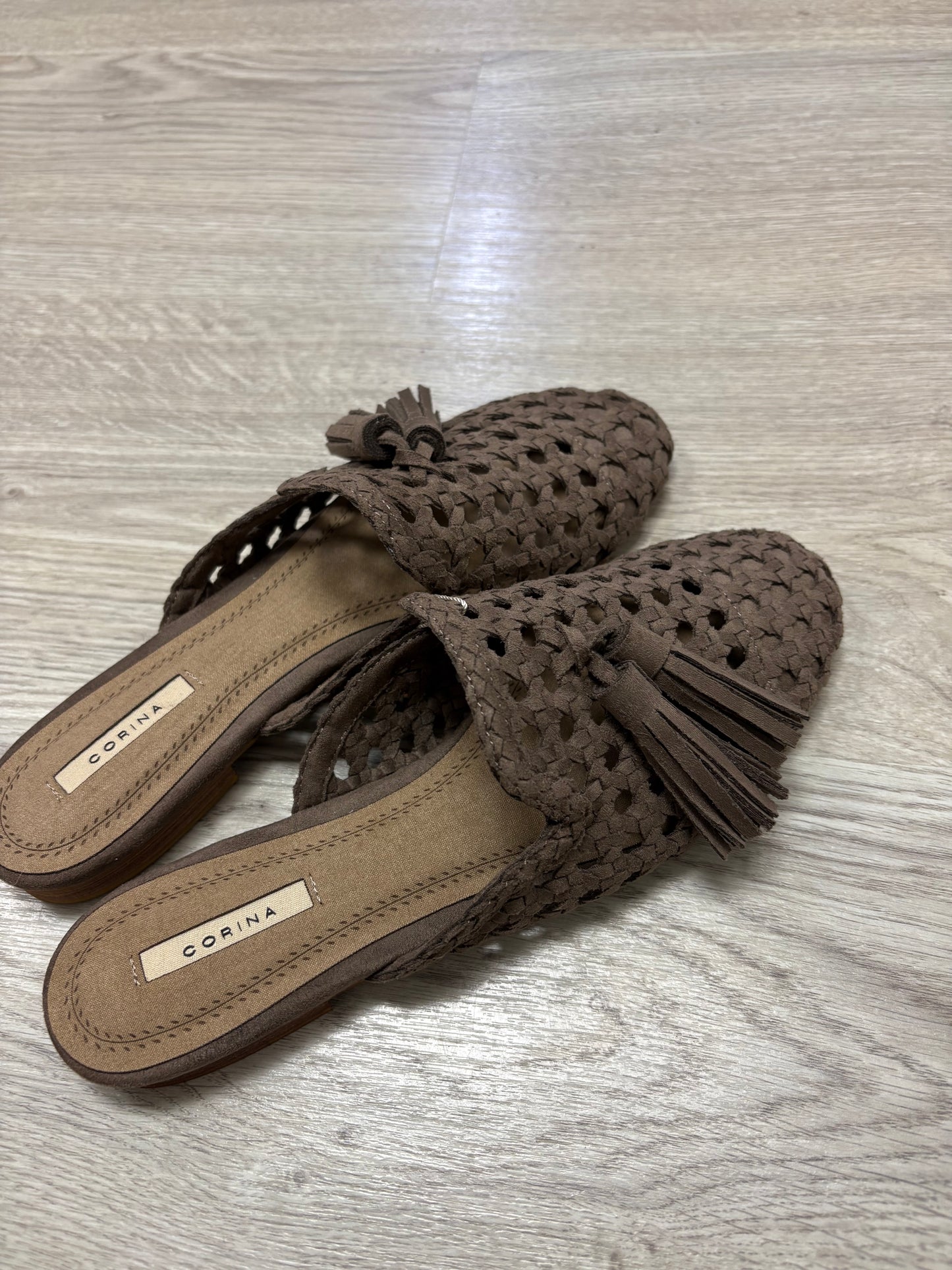 Mule Rasa Corina