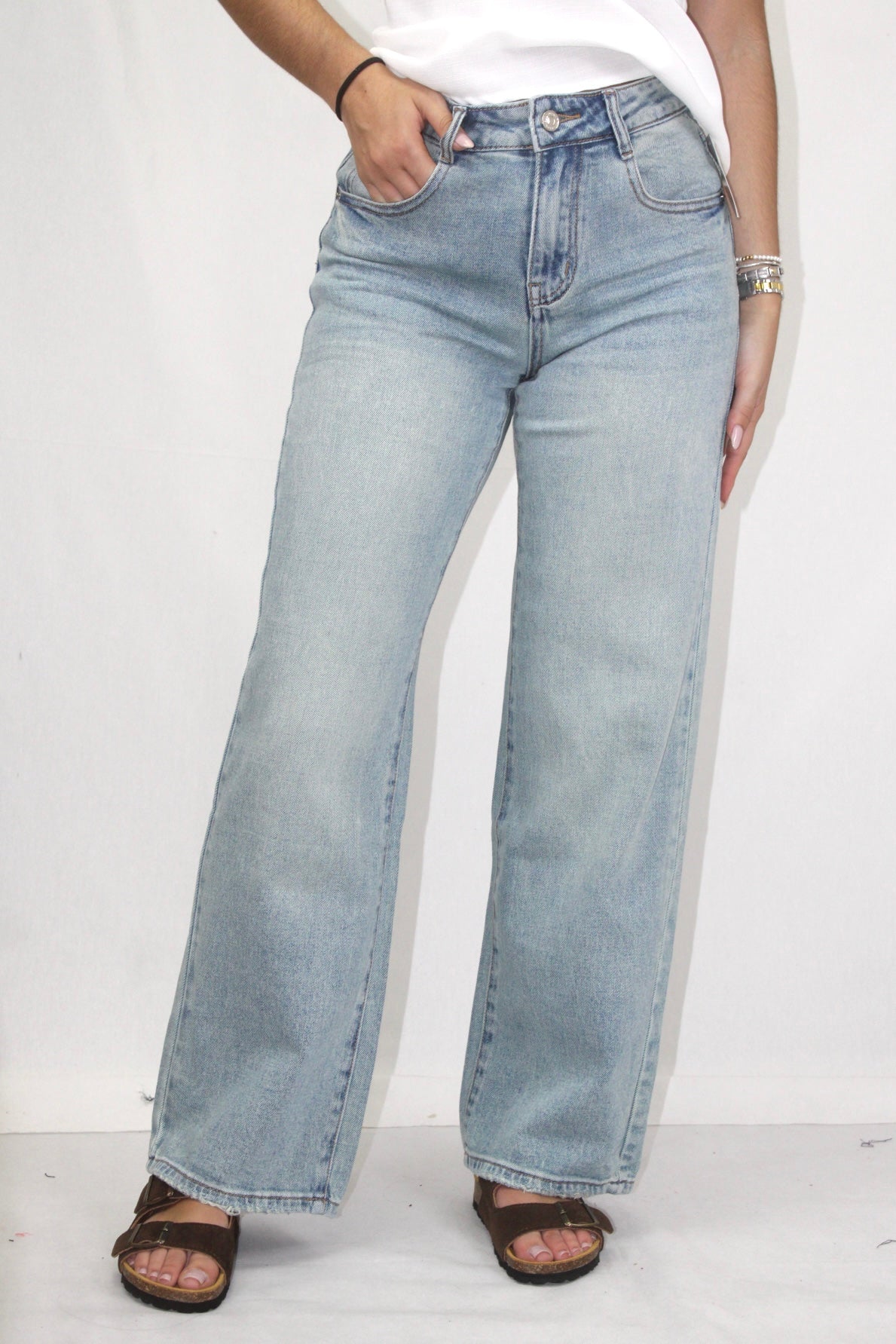 Wide Leg Jeans